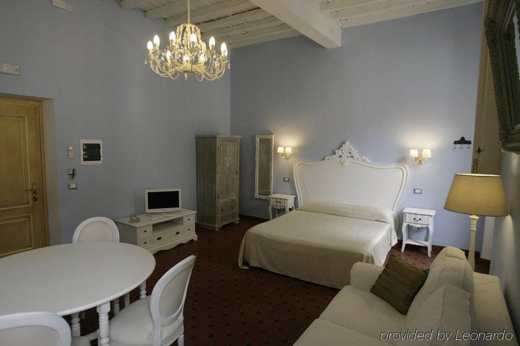 Casa De Fiori Gasthof 2*